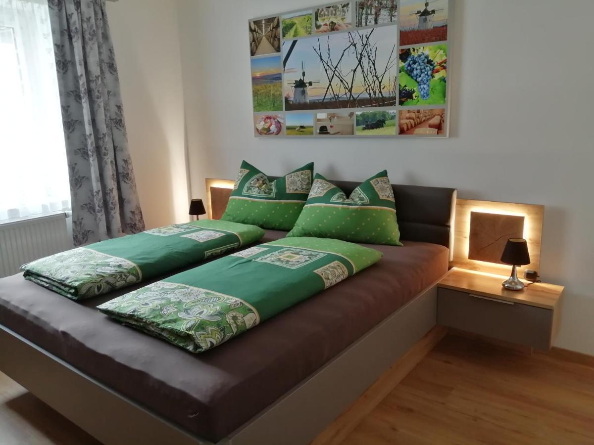 Wohlfuehlhof Bachzelt Hotel Weitersfeld Phòng bức ảnh